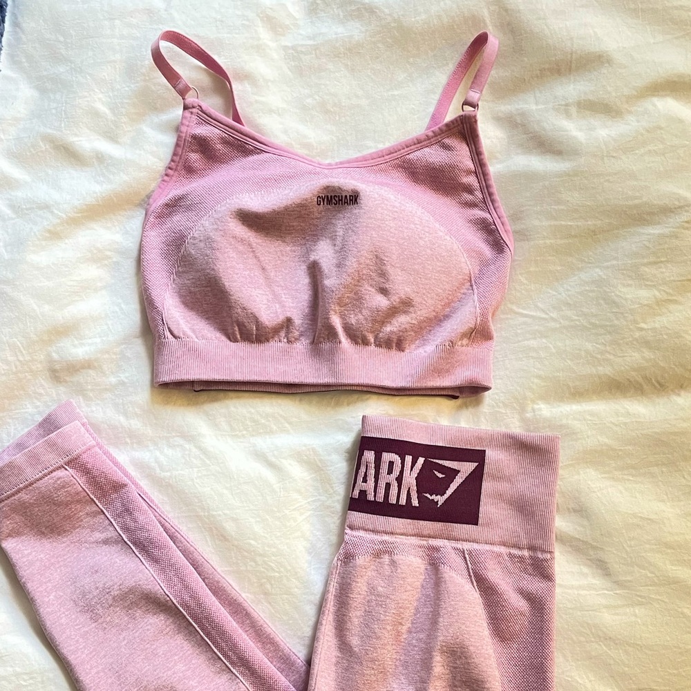 Gymshark flex pink set top and bottom
